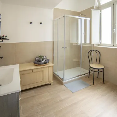 Bed & Breakfast La Portineria