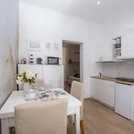 La Portineria 3* Bari
